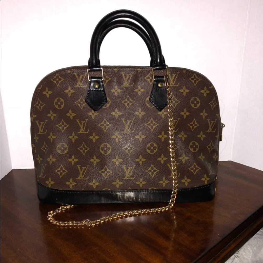 SOLD ON ♏️ - Picture 8 of 8